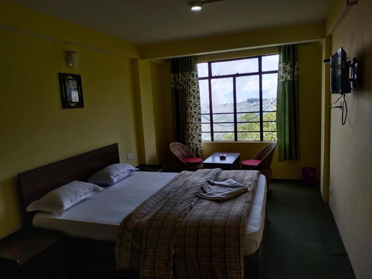 Hotel Himalaya Residency Kanchenjunga View Дарджилінг Екстер'єр фото