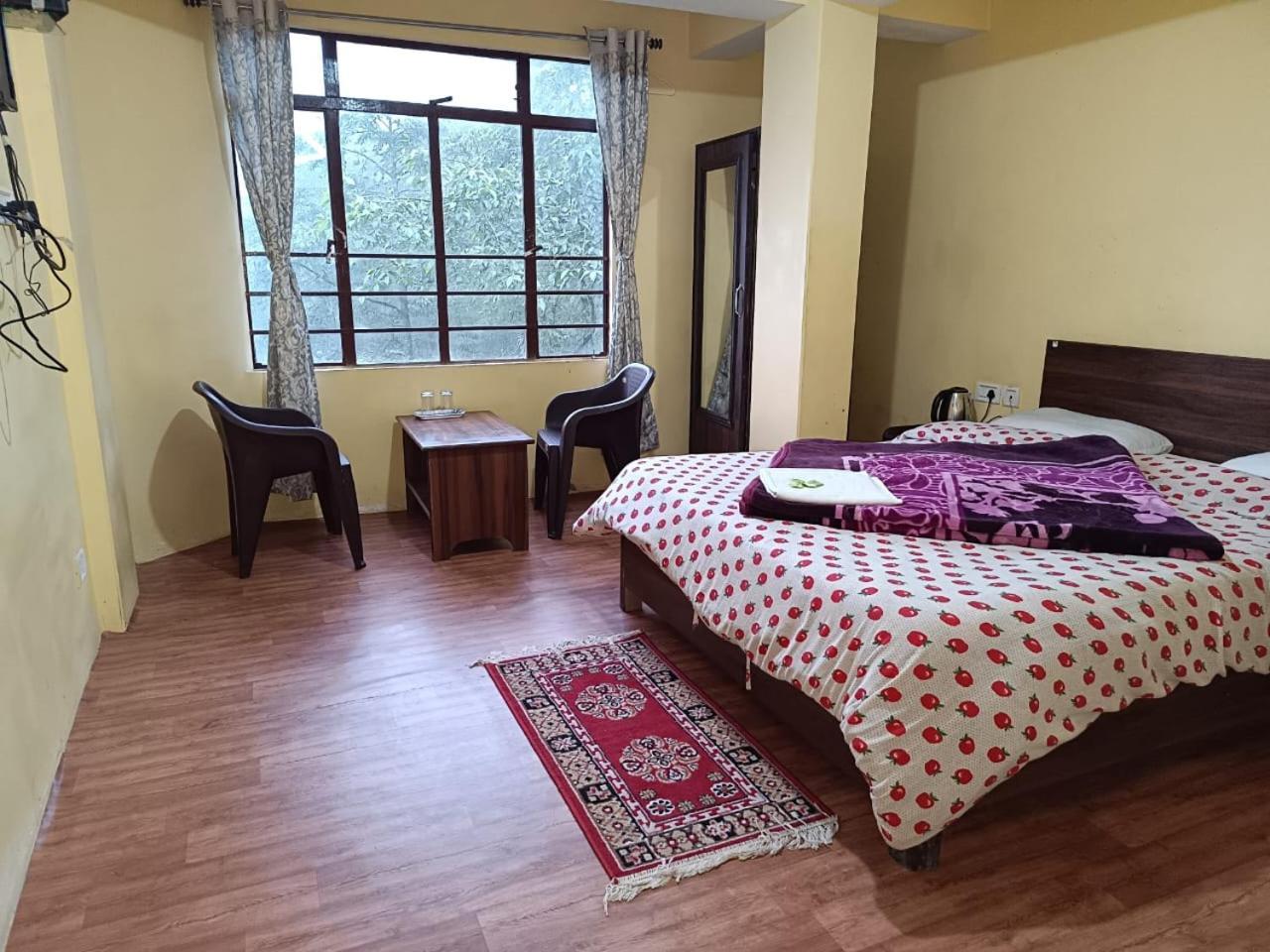 Hotel Himalaya Residency Kanchenjunga View Дарджилінг Екстер'єр фото